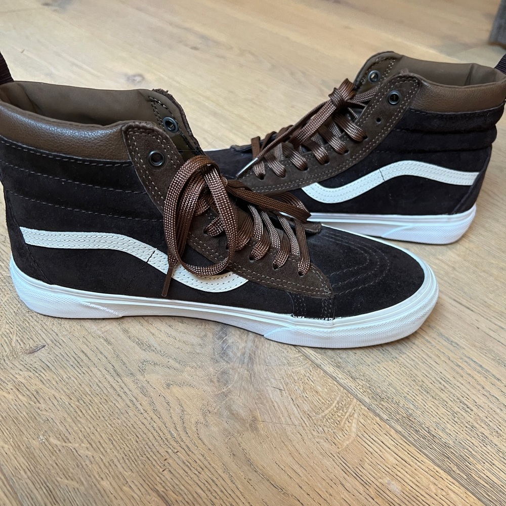 VANS, chocolate brown, size 9.5, womens